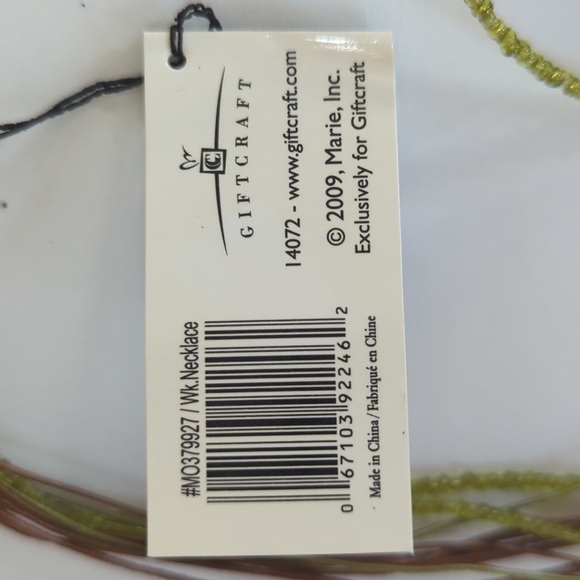 NWT Marie by Giftcraft Floral Stranded Necklace with Oval Pendant Butterfly - Picture 10 of 16